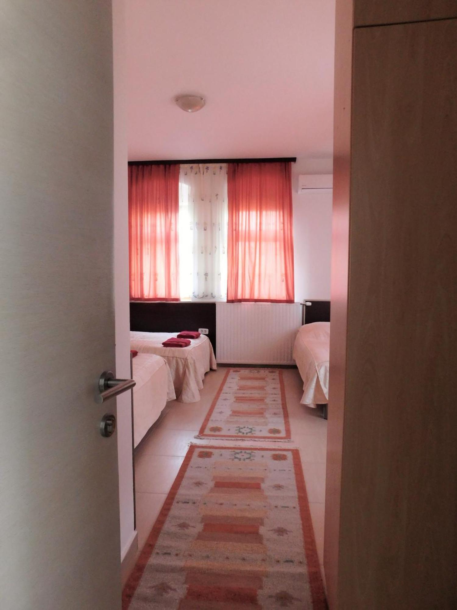 Apartments Villa Kobilj Banja Luka Room photo